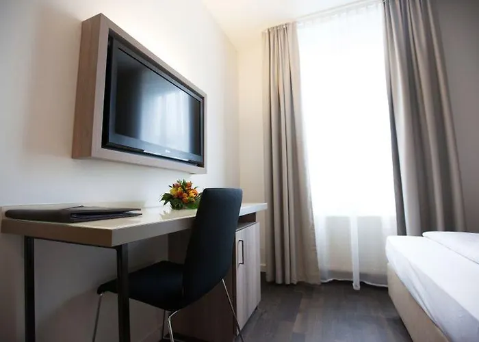 Manhattan 4*